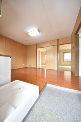 【玄関】 | ニュー山手ビル