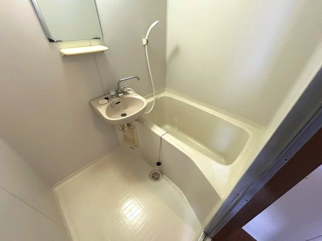 エクレール六甲の浴室