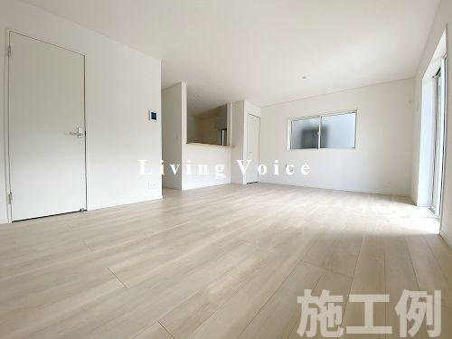【居間・リビング】 | 【仲介手数料０円】平塚市公所第19　新築一戸建て | 平塚市公所第19　新築一戸建て