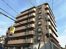 クラウンハイム豊中柴原モノレール駅前の外観