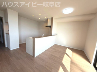 【エントランス】 | ルネス大垣壱番館！7階角部屋！リノベーション物件！トミダヤ宿地店4分！北大垣駅9分！ | ルネス大垣壱番館！7階角部屋！リノベーション物件！トミダヤ宿地店徒歩4分！北大垣駅徒歩9分！