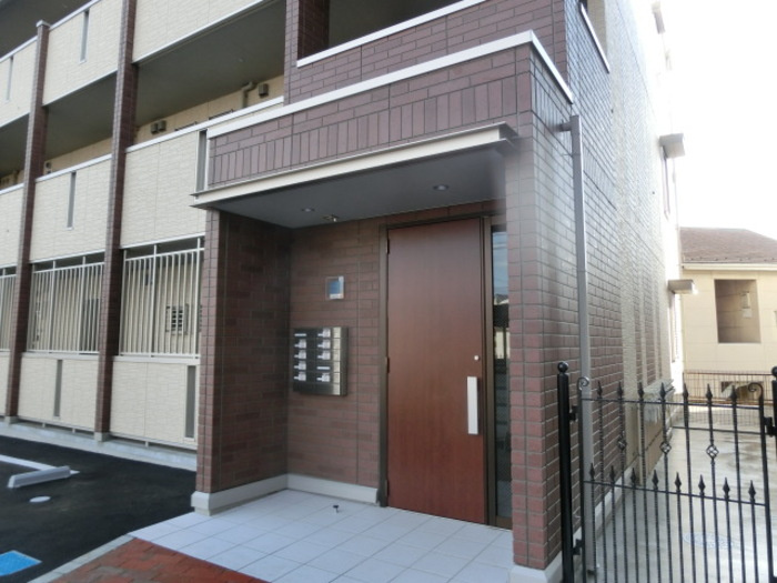 フリージアヒルズのエントランス