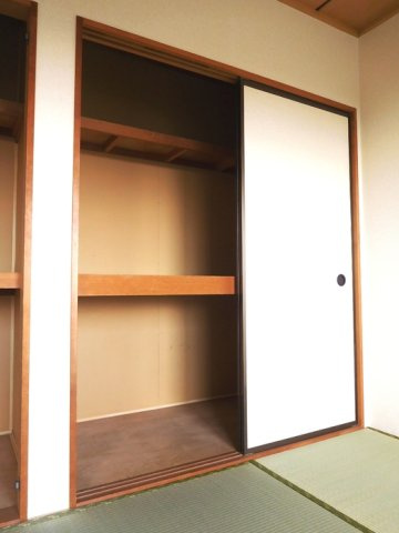 エントピア新秋津　ＡＢの収納