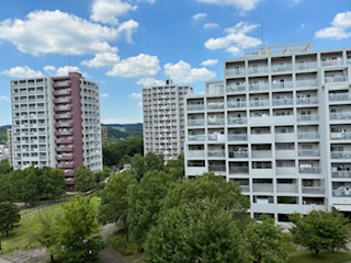 南大沢学園・萌樹の丘の展望|廊下側より