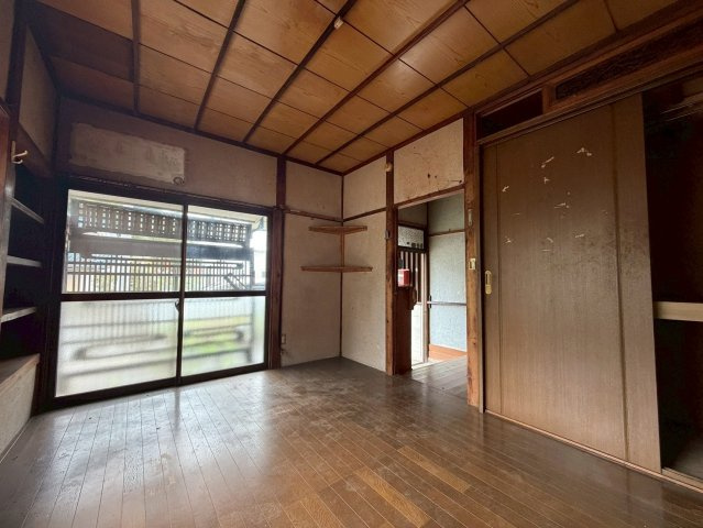 東京都八王子市下恩方町 中古戸建の洋室|きれいな洋室です