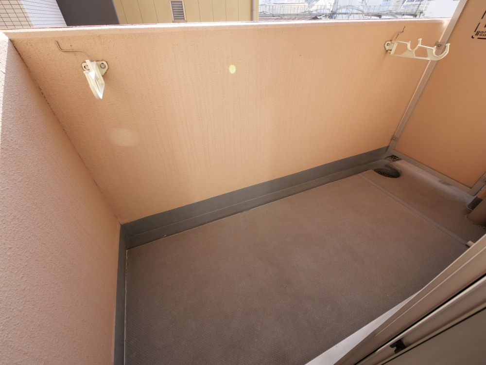 大阪市西区九条１丁目の賃貸マンションのバルコニー