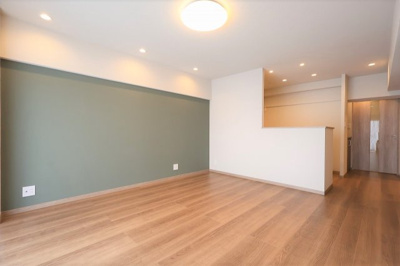 【居間・リビング】 | 勾当台ハイツ