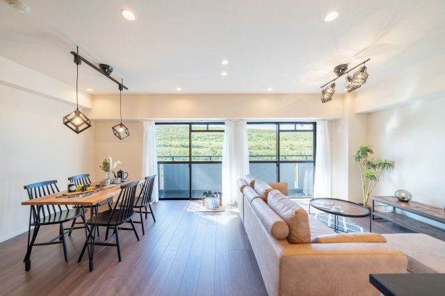 サーパス東長野の居間・リビング|リビング/施工例