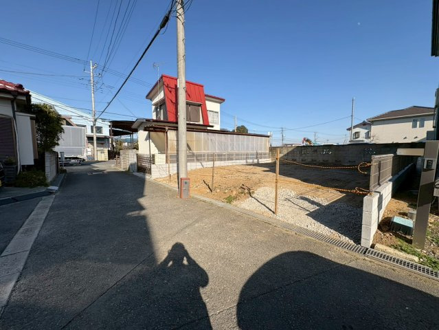 川越市谷中　建築条件なし売地　東武東上線『川越駅』バス17分　【芳野小学区】の前面道路含む現地写真