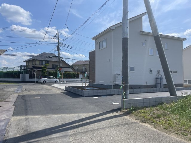 【前面道路含む現地写真】 | 熊谷市中恩田　新築戸建　全3棟　1号棟
