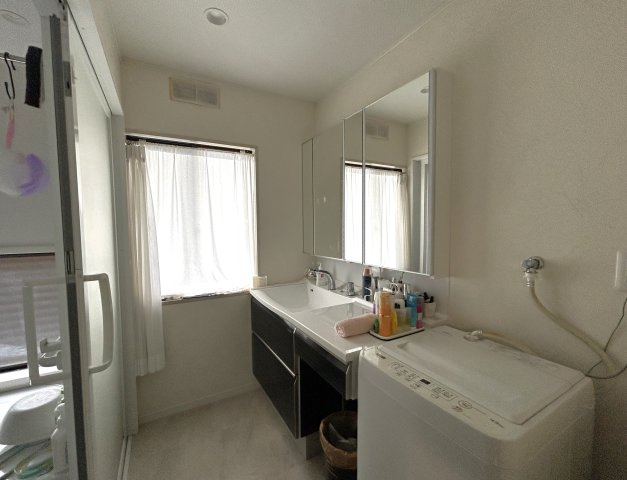 西大島売家の独立洗面台