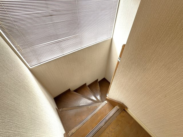 西大島売家の内装