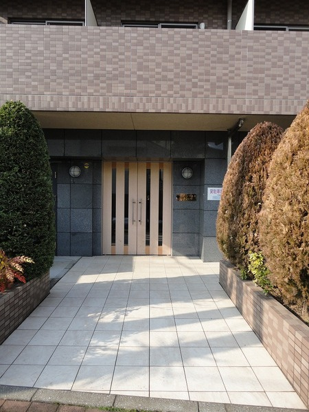 ｆｏｒｔｕｎａ目白のエントランス|清潔なエントランスです