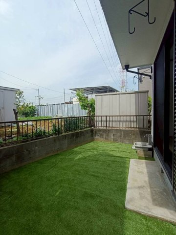 八潮市　鶴ケ曽根　中古戸建の庭|お庭でゆったりと過ごせます