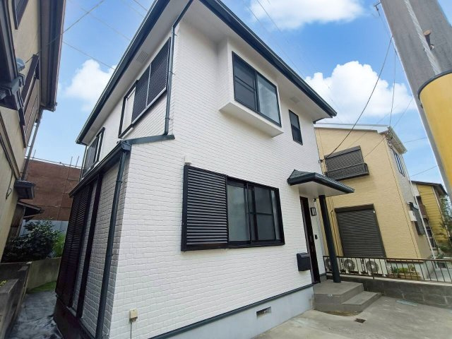 八潮市　鶴ケ曽根　中古戸建の前面道路含む現地写真|前面道路含む現地写真です
