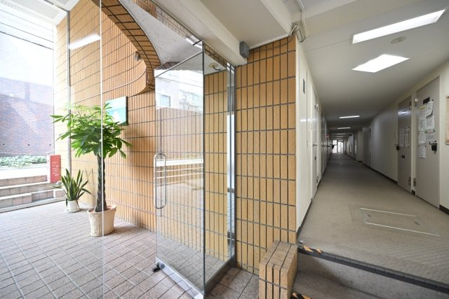 メゾン池袋のエントランス|清潔なエントランスです