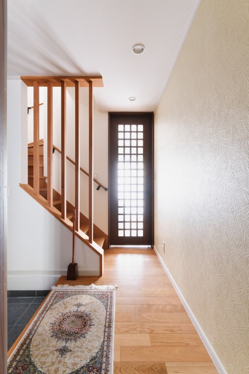 木曽西戸建のロビー|建物の内部です