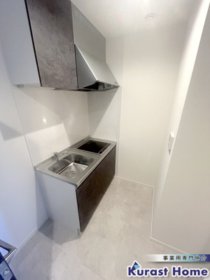 【キッチン】 | East Garage Place(イーストガレージプレイス)