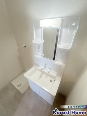 【洗面所】 | East Garage Place(イーストガレージプレイス)