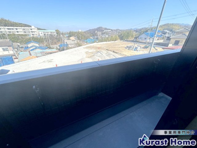 【バルコニー】 | East Garage Place(イーストガレージプレイス)