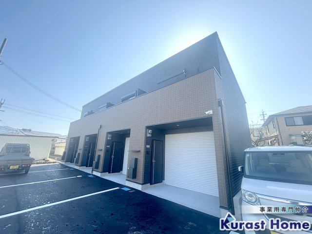 【外観】 | East Garage Place(イーストガレージプレイス)
