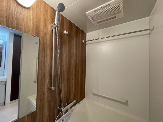 Log新川／ログ新川の浴室|他号室同タイプ