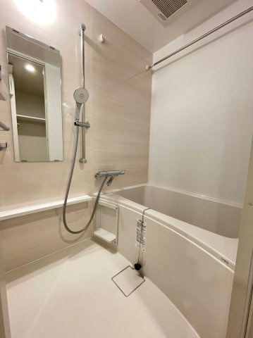 DIPS明大前の浴室|ゆったり過ごせるお風呂です