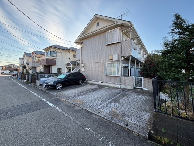 グランドール日野の外観|外観もきれいです