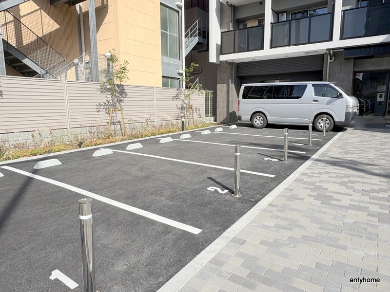 エスリード ザ・フォルテス大阪　仲介手数料無料の駐車場