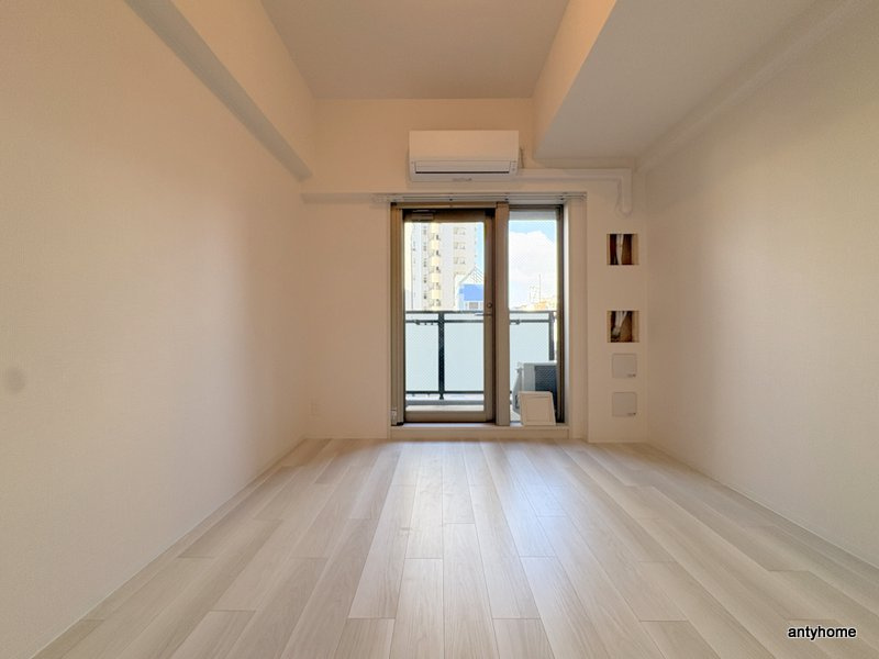 エスリード ザ・フォルテス大阪　仲介手数料無料の居間・リビング