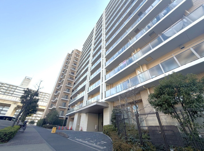 キャピタルガーデン東大島ソレアの外観