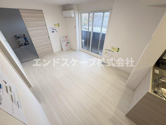 ルミナスプレイスの居間・リビング|高崎、前橋のお部屋探しはエンドスケープまで！お客様の理想お聞かせ下さい♪