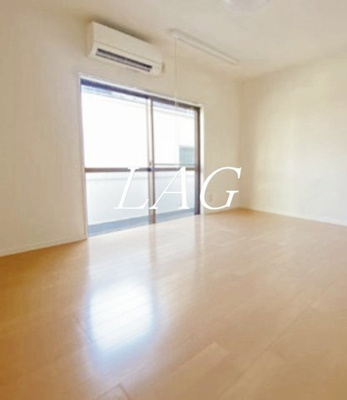 【居間・リビング】 | 山一東尾久ステーツ | 洋室のお部屋です。