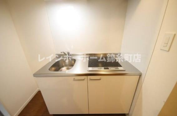 アリュイッテ柴又のキッチン|※別部屋参照写真となります。