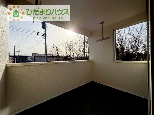 【バルコニー】 | 結城市結城第43　新築戸建　1号棟 | 広々としたバルコニー。お洗濯物もぜーんぶ干せちゃいます！！