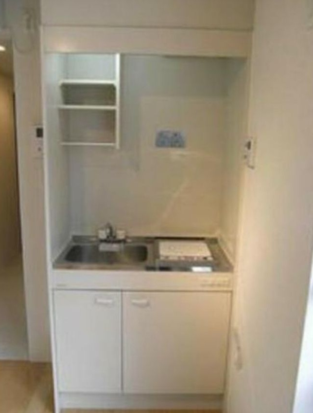 GC西早稲田のキッチン|お手入れも簡単なIHキッチン♪（同一仕様写真）