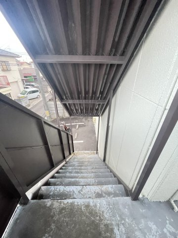 想定年間賃料262.8万　想定利回り16.42％　木造のその他共用部分