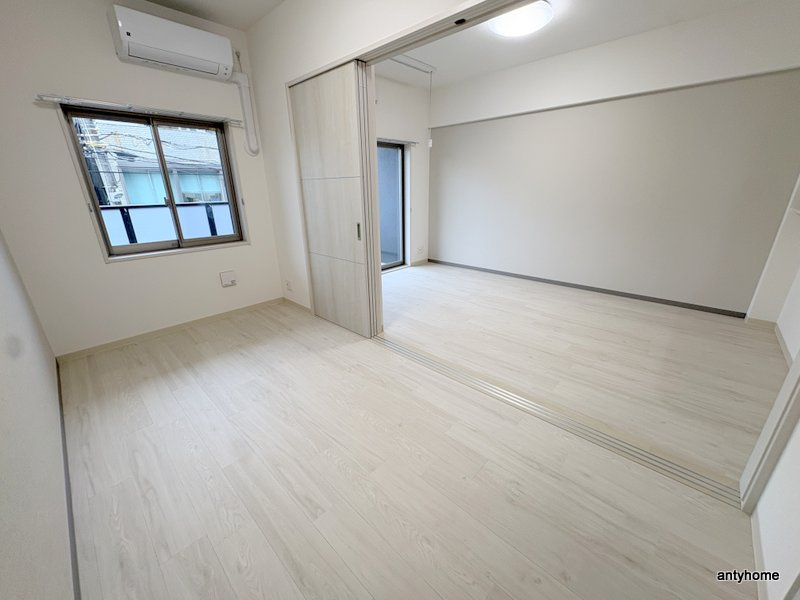 アストラルグラミ阿倍野　仲介手数料無料の寝室