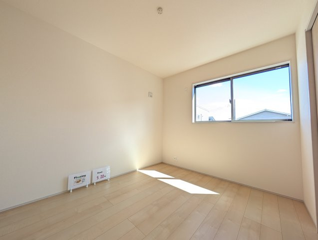 【洋室】 | リーブルガーデン.S高崎市箕郷町生原第7ー①