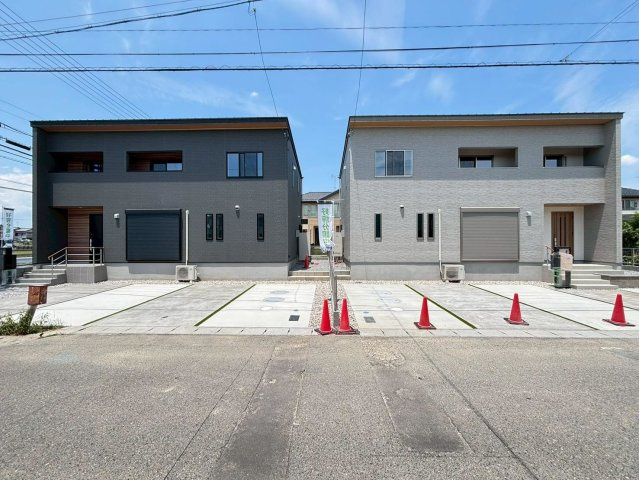 新築戸建　瑞穂市穂積　全2区画分譲の外観|■全体写真　
■ヤマダ不動産　株式会社リライフ　