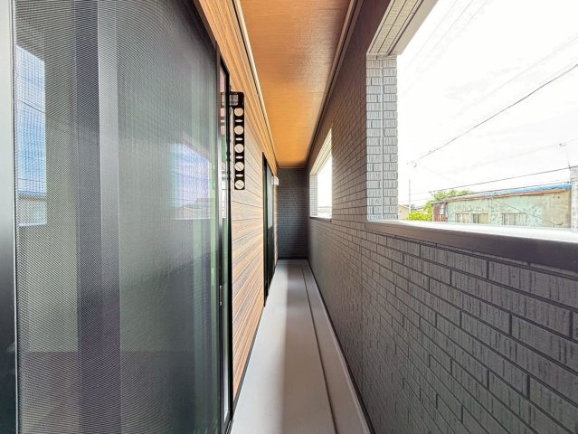新築戸建　瑞穂市穂積　全2区画分譲のバルコニー|バルコニーは南向きで洗濯物もよく乾きます！