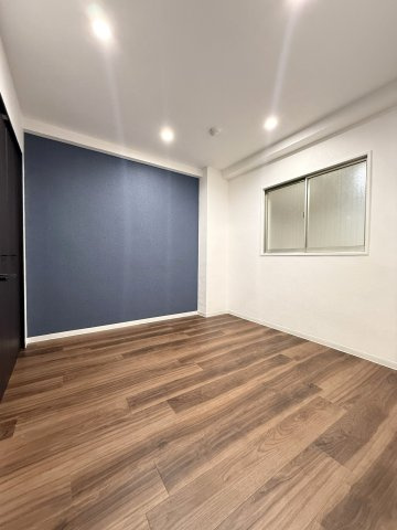 サンハイツ木の花の洋室