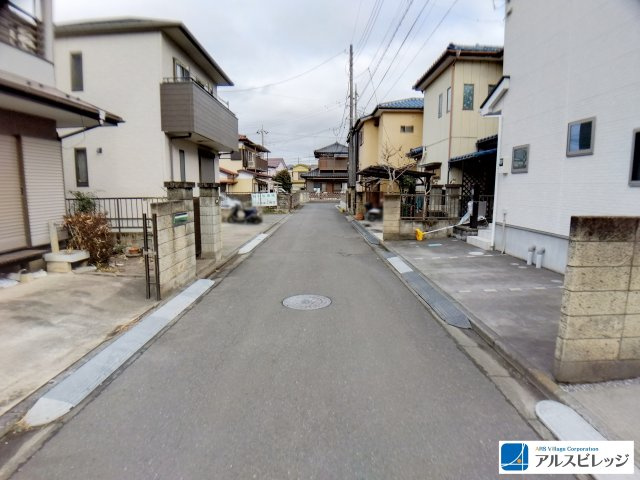 中古／川越市寺尾２期の前面道路含む現地写真