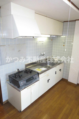 【キッチン】 | メゾン・ド・ルミエール | 他号室参考写真