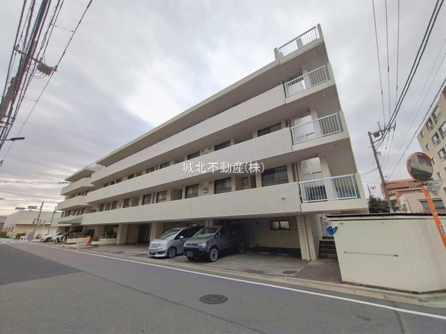 ソレーユメゾン石神井の外観