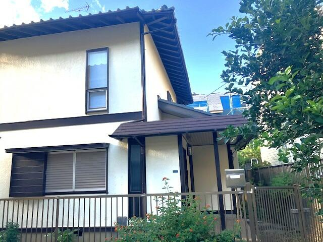 富岡３丁目貸家の外観