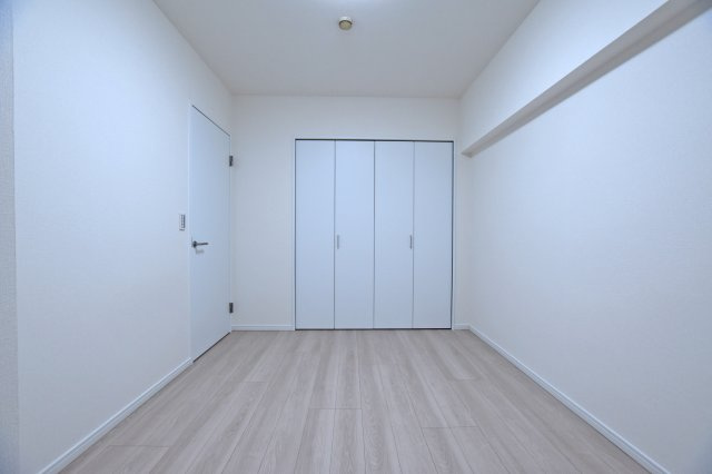 ニュー大阪ハイツの洋室|洋室約6.0帖