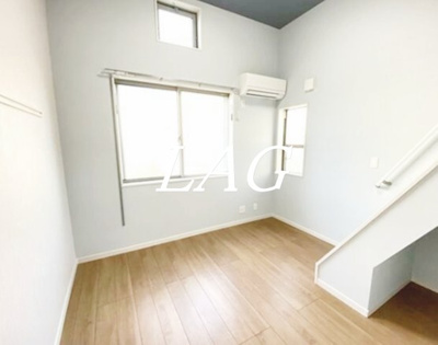 【居間・リビング】 | ル・クレージュ | 洋室のお部屋です。