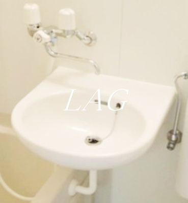 【洗面所】 | プレール明大前 | 洗面台です。