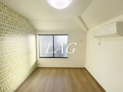 【居間・リビング】 | ルノンフォレスト羽田 | 洋室のお部屋です。